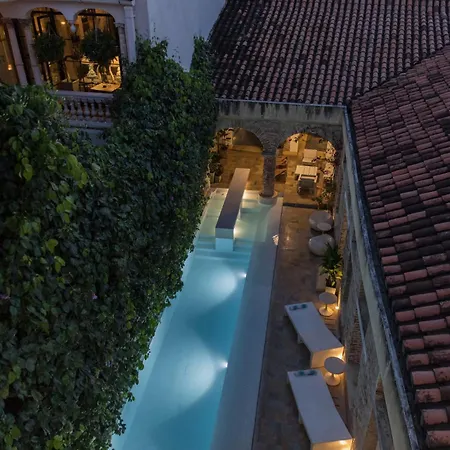 Villa Nok Award Winning 4br Wih Pool At Getsemani *
