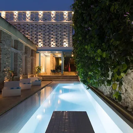 Nok Award Winning 4br Wih Pool At Getsemani Villa